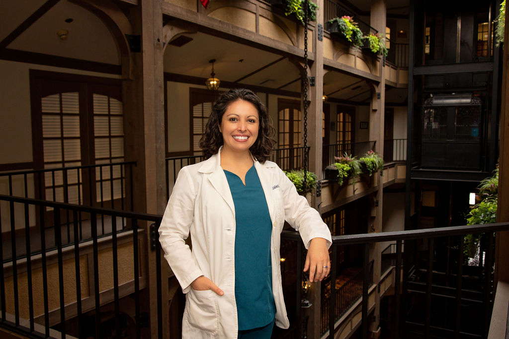 Montserrat Gonzalez, L.Ac, MSOM Alchemy Clinic Founder, Practitioner - Acupuncture and Chinese Herbal Medicine